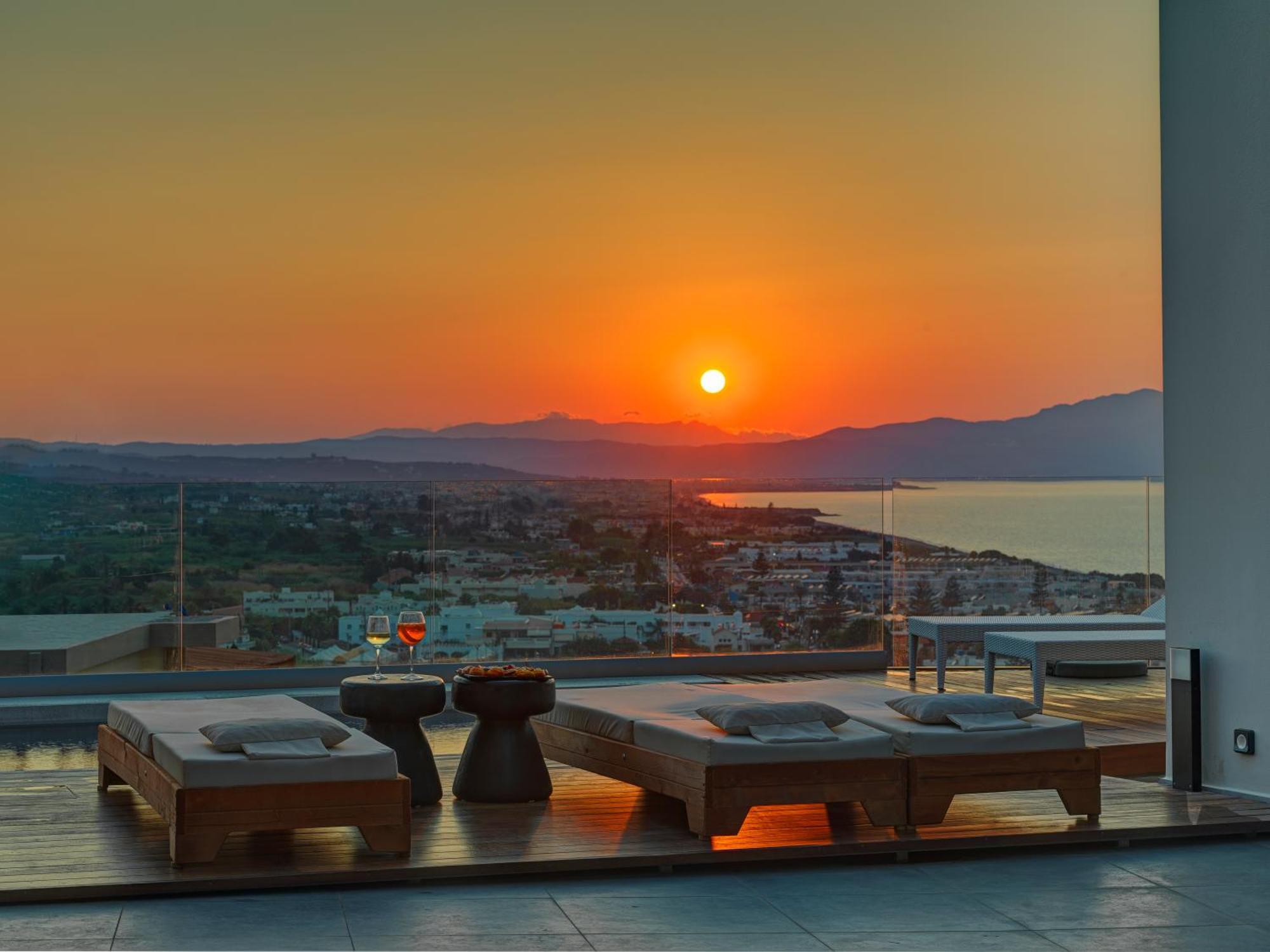 Alectrona Living Crete, Rocsea Luxury Apartment Платаньяс Экстерьер фото